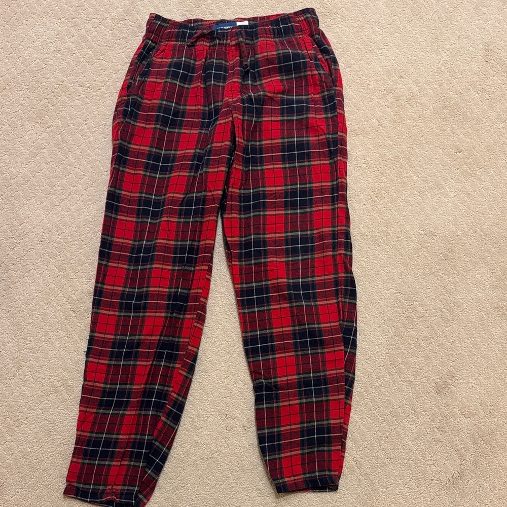 Old‎ Navy Men's Red Plaid Pants